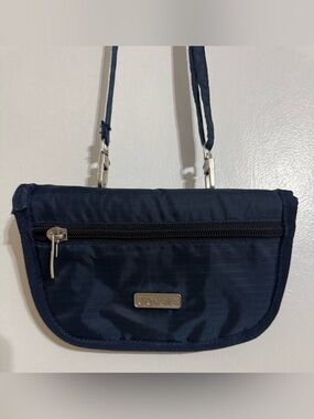 Travelle Navy Blue Small Crossbody/Fanny pack EUC